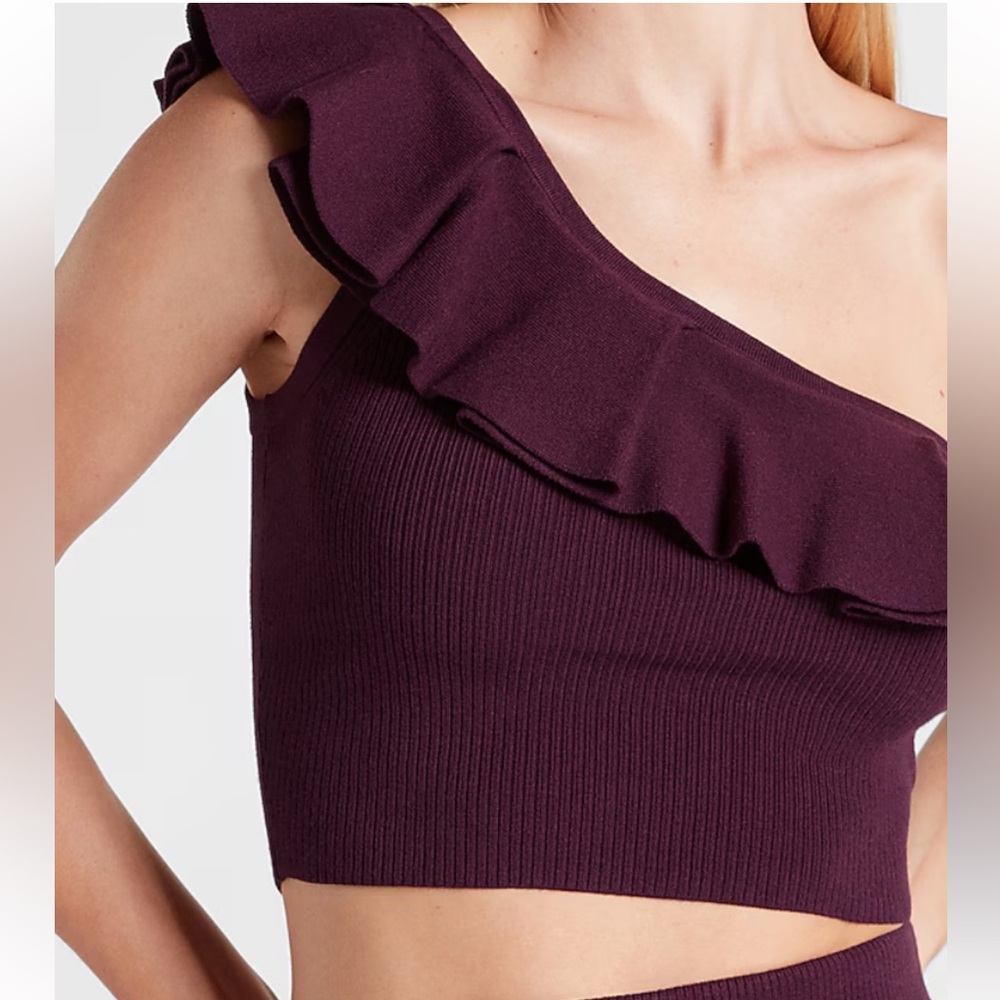 Express Body Contour One Shoulder Cropped Sweater Tank purple size large - Picture 11 of 11